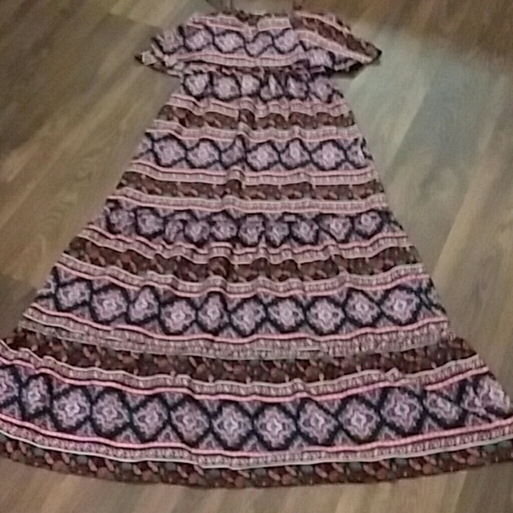 Alisha & Chloe long spaghetti strap dress